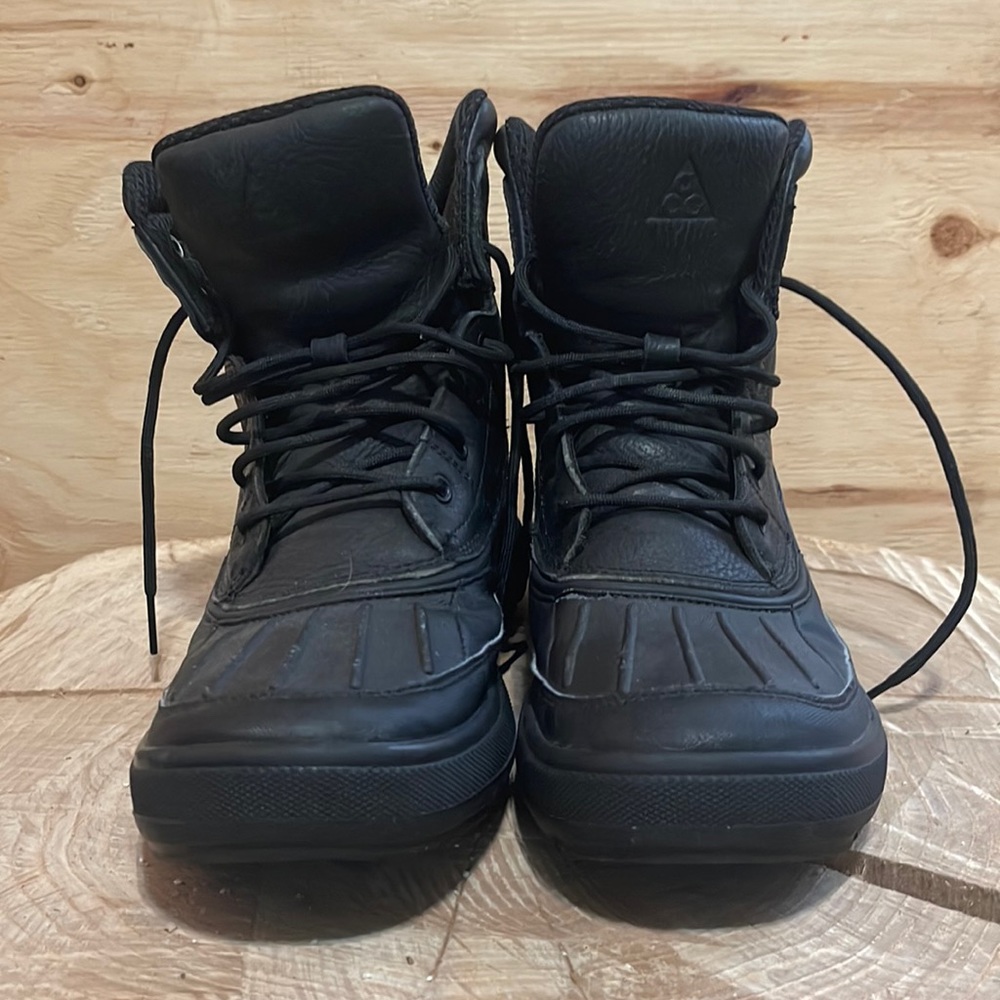 Men’s NIKE ACG Woodside II Boots
